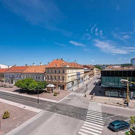 Premium Center 3 150m2 Hlavna Ulica * Kösice