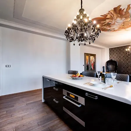 Premium Center 3 150m2 Hlavna Ulica Apartmán Kosice